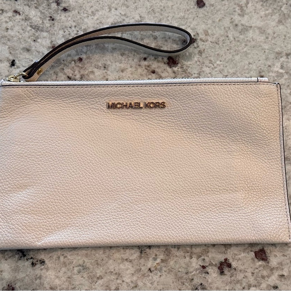 Michael Kors Cream Wristlet